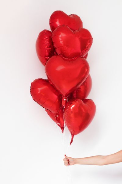 Fun ways to celebrate Valentine’s Day with your kids with heart shaped balloons 